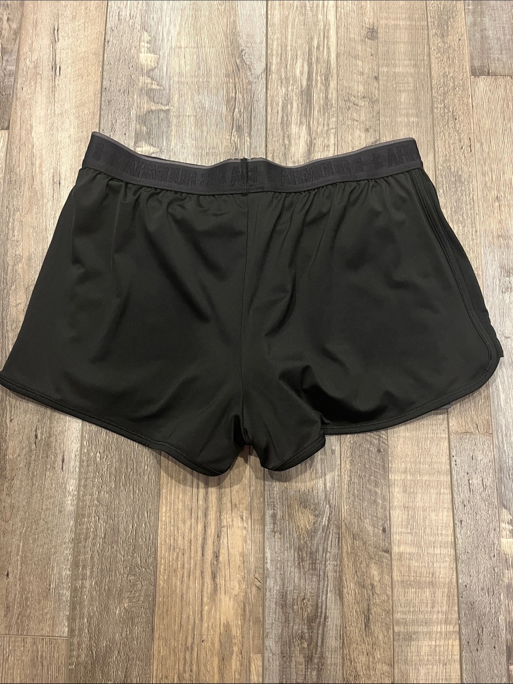 UA 2-in-1 Running Shorts - Picture 2 of 3